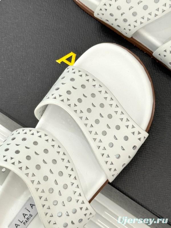 Alaia Spring Summer 2025 Laser-Cut Openwork Casual Sandals - KFY00260