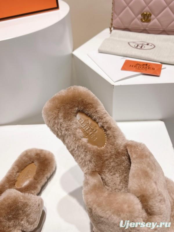 Hermès 2025 SS Love Fur Slippers Flat Sole - LY00240