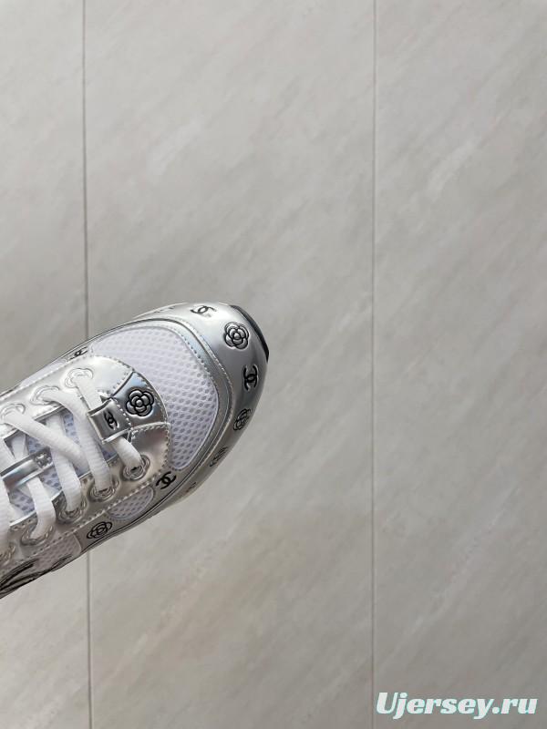 Chanel Silver Horn King II Casual Series Sneakers - KFY00330