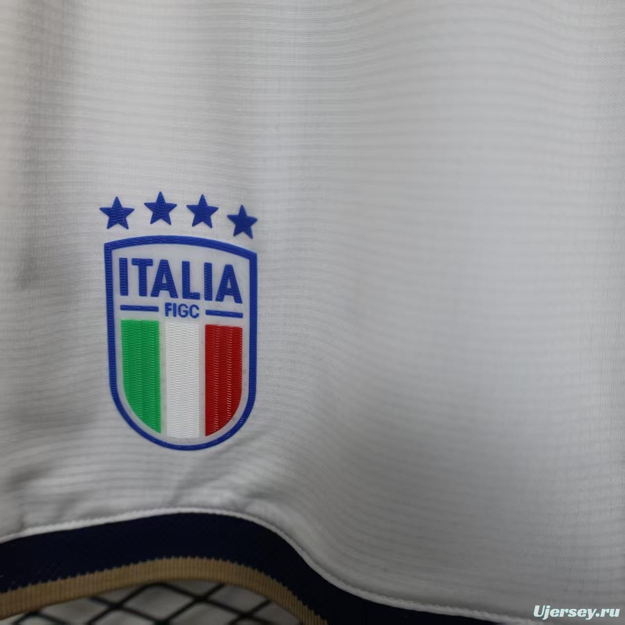 2026 Player Version  Italy Home White with Gold Stripes Shorts