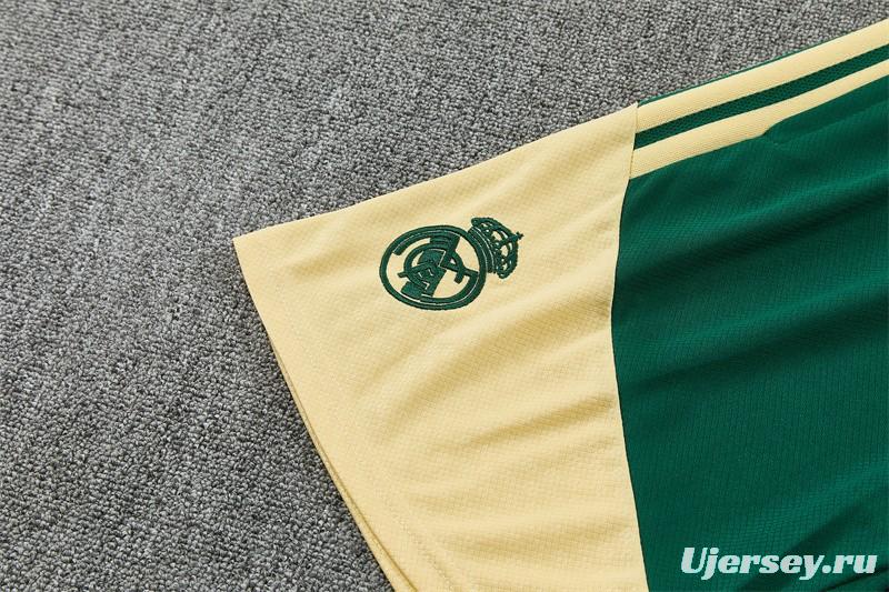 2026 Real Madrid Green Camouflage  Short Sleeve+Soccer Shorts