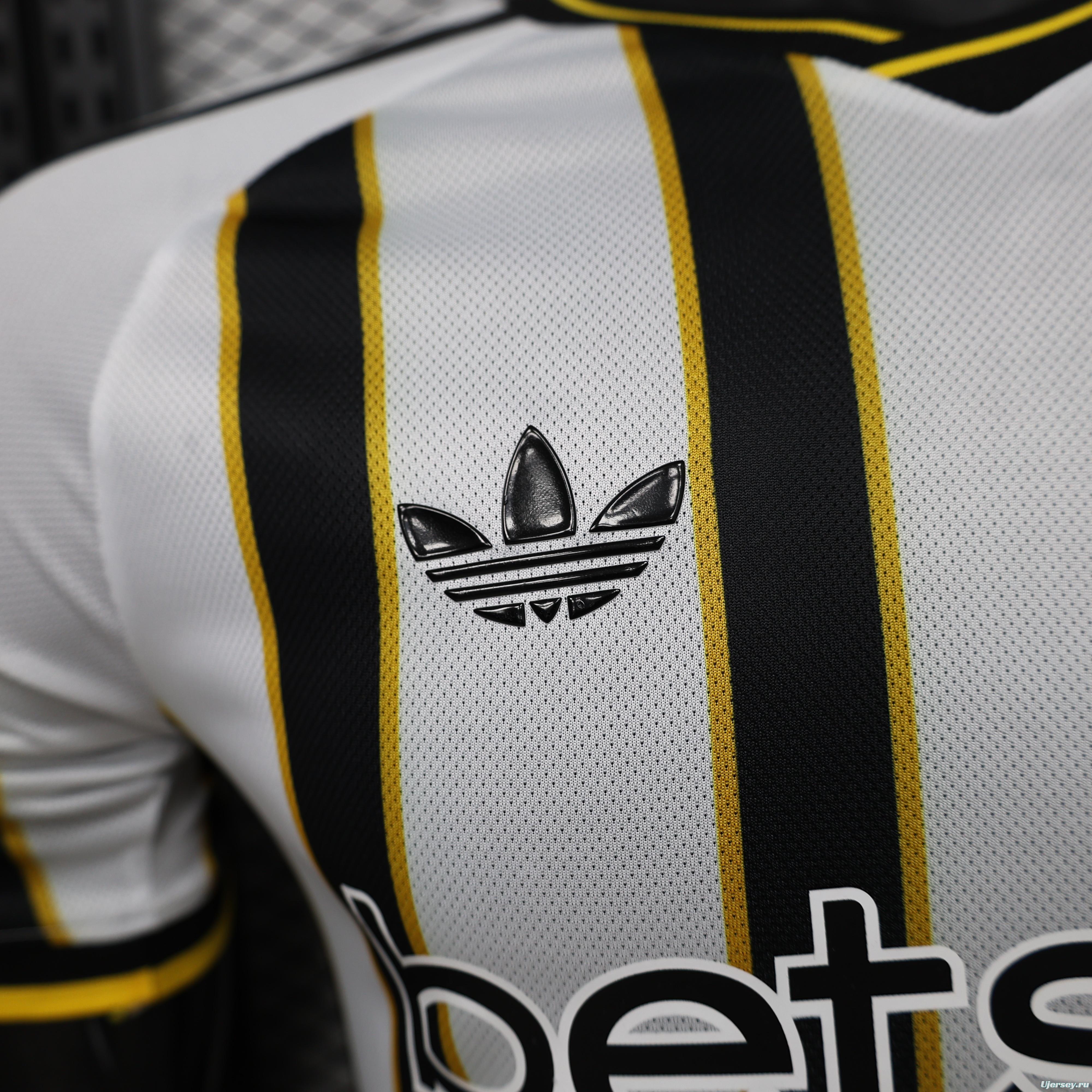 Player Version 25/26 Boca Juniors Away White & Black Vertical Stripes  Special Edition Jersey