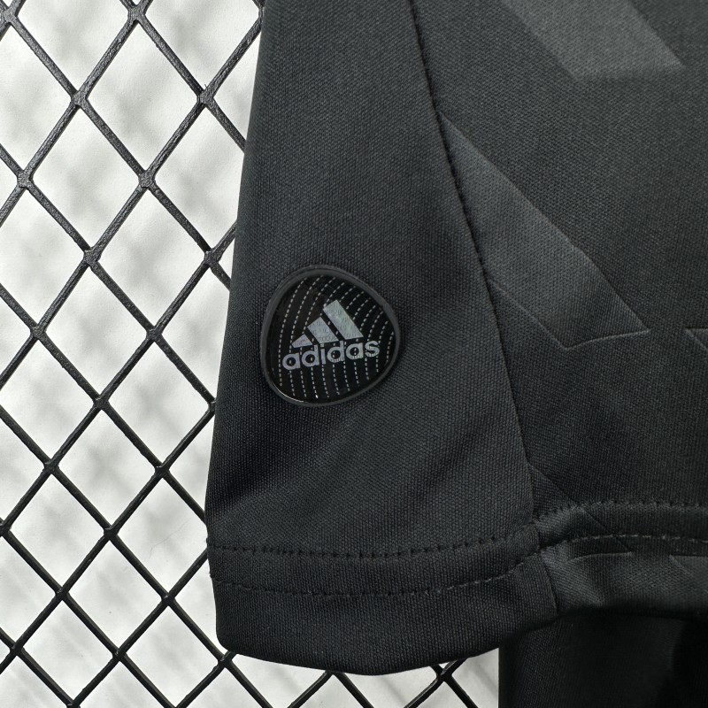 Retro Kids 11/12 Real Madrid Black Away Jersey