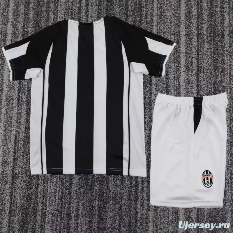 Retro Kids 04/05 Juventus Home Jersey