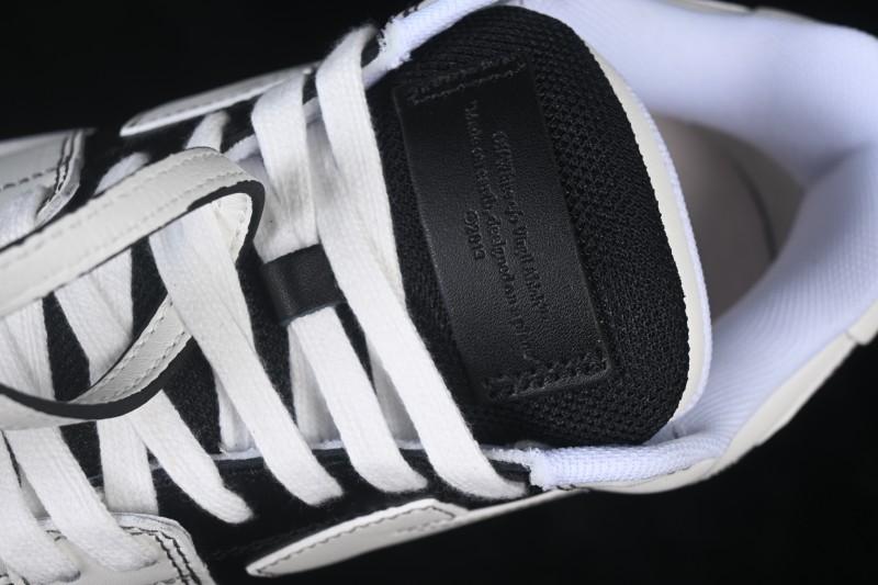 Off-White Out Of Office Low-Top Sneakers - Oreo