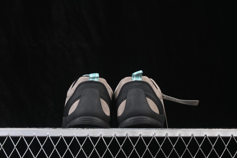 Keen Jasper Retro Outdoor Sneakers with Street Style Vibes - F.C3