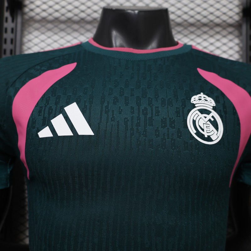 Player Version 26/27 Real Madrid Daek Green Training Jersey