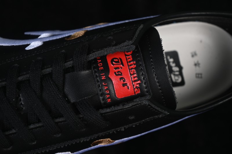 Adidas Running Shoes with Comfort Fit Design - 1183C320-001