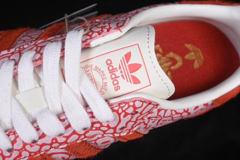 Adidas Samba OG Classic Skateboarding Shoes with Suede Upper - JR8743