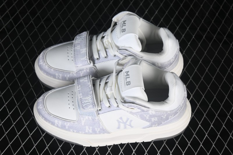 NY MLB Chunky Liner Pocket Monogram New York Yankees Thick Sole Casual Running Shoes - 3ASXMDM6N50GRS