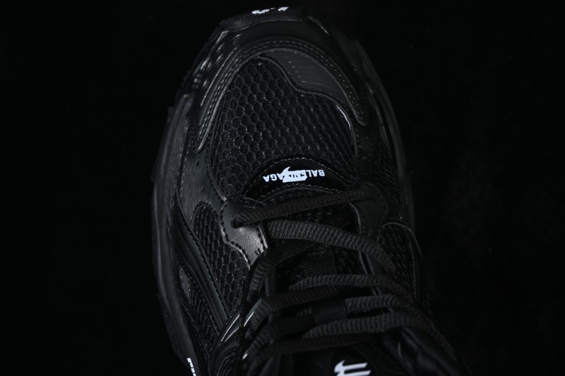Balenciaga Runner LED Retro Running Shoes with Magnetic Charging - WRNLD1000