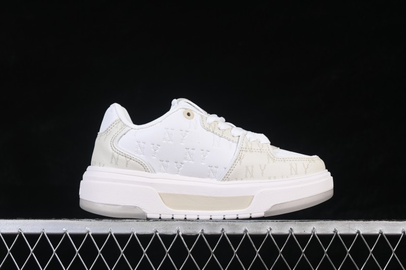 MLB New York Yankees Bigball Chunky Embo Monogram Platform Casual Sneakers - 3ASXM036N50IVS