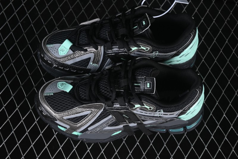 New Balance 1906 Series Retro Running Shoes with Lightweight Mesh and T-Beam Arch Support - U19063Y0