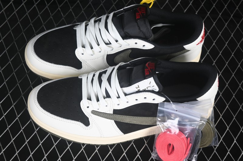 Nike Travis Scott x Air Jordan 1 Low OG Sneakers with Reverse Swoosh Design - DZ4137-106