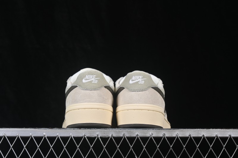Nike SB Code 58 Skateboarding Shoes Retro Style - IB0108-101