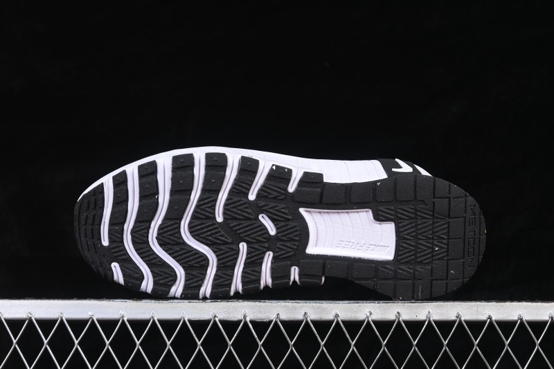 Nike Free Metcon 6 Training Shoes with Breathable Mesh and Cushioned Support - FJ7127-101