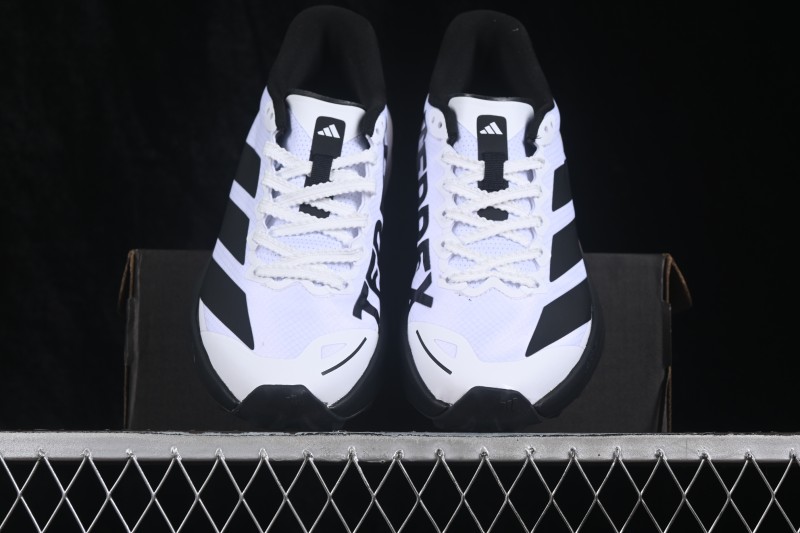 Adidas Terrex Agravic 4 Running Shoes Comfortable and Durable - KJ8877