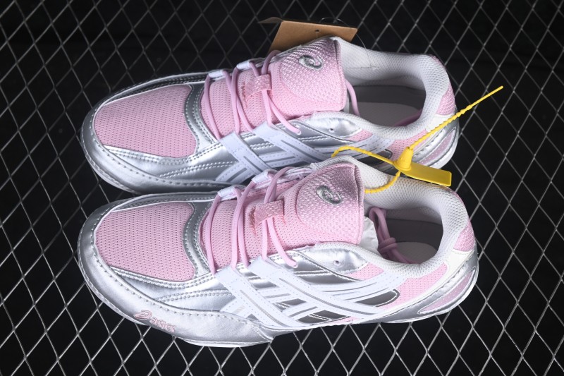 Adidas WMC3 Running Shoes with Breathable Upper and Cushioned Sole - 1203A879-102