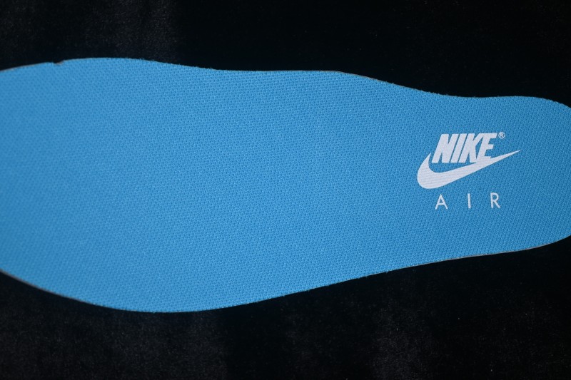 Nike Air Max 90 Retro Running Shoes with Visible Air Cushioning - DM0029-019