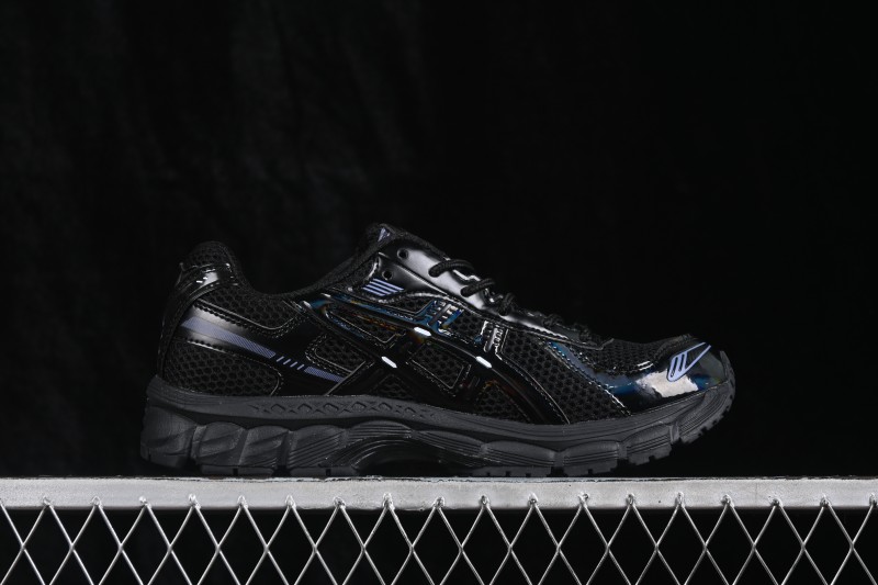 Adidas Basketball Shoes with Seamless Upper and 360-Degree GL Midsole - 1203A976-001