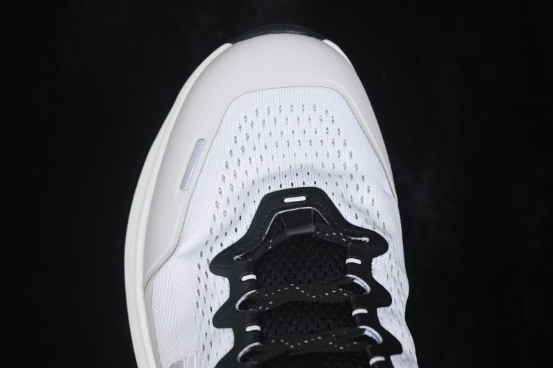 Fila Nuvole 4 Run Running Shoes with Lightweight Cushioning and Breathable Mesh - A12M621103FBB