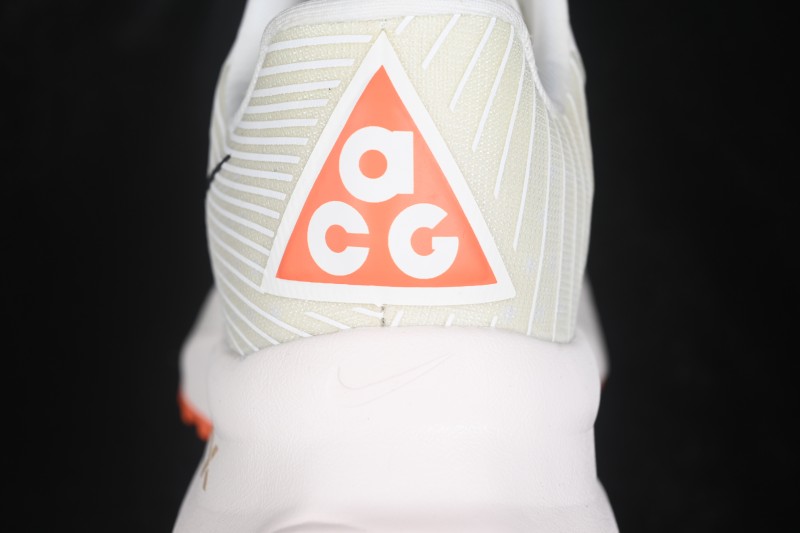 Nike ACG Ultrafly Trail Running Shoes with Responsive Cushioning - HF5668-101