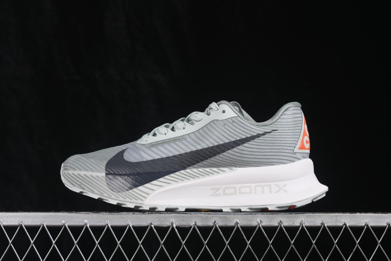 Nike ACG Ultrafly Trail Running Shoes with Responsive Cushioning - HF5668-003