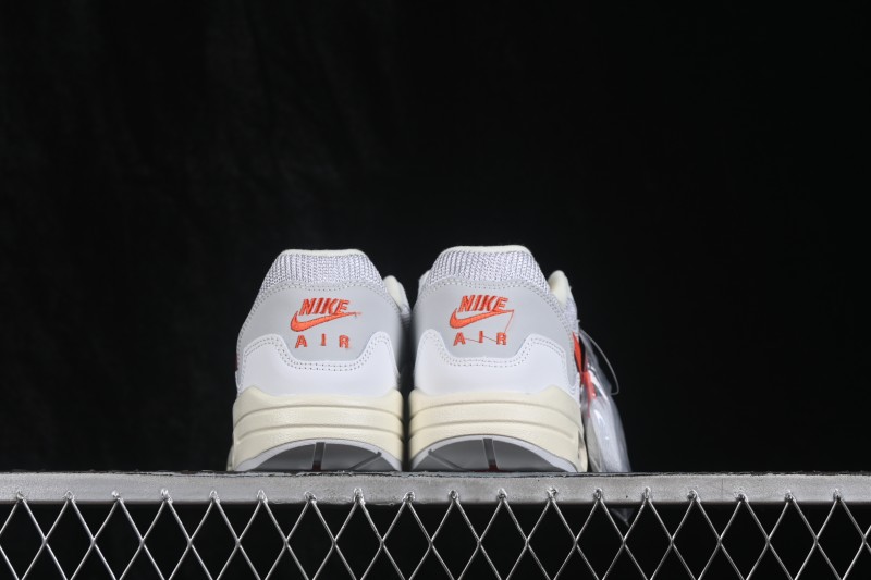 Nike Air Max 1 Retro Running Shoes with Half-Sole Air Cushion - II7055-100