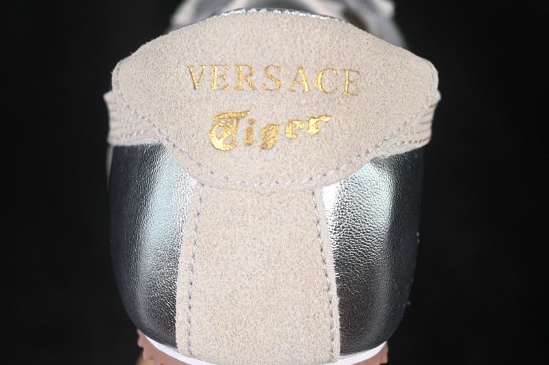 Versace x Onitsuka Tiger Tai-Chi Sakura Lace-Up Flat Low-Top Casual Sneakers - G.C3