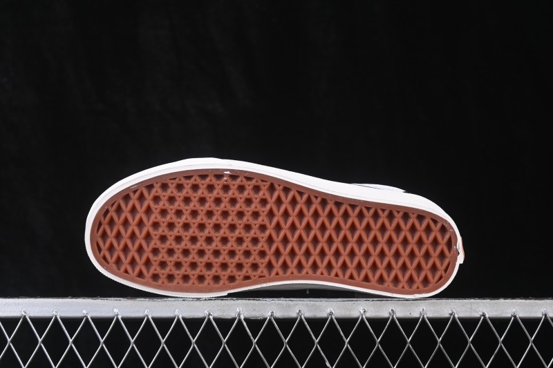 Vans Old Skool Vr3 Low Top Casual Skate Shoes - VN0005UB1KP