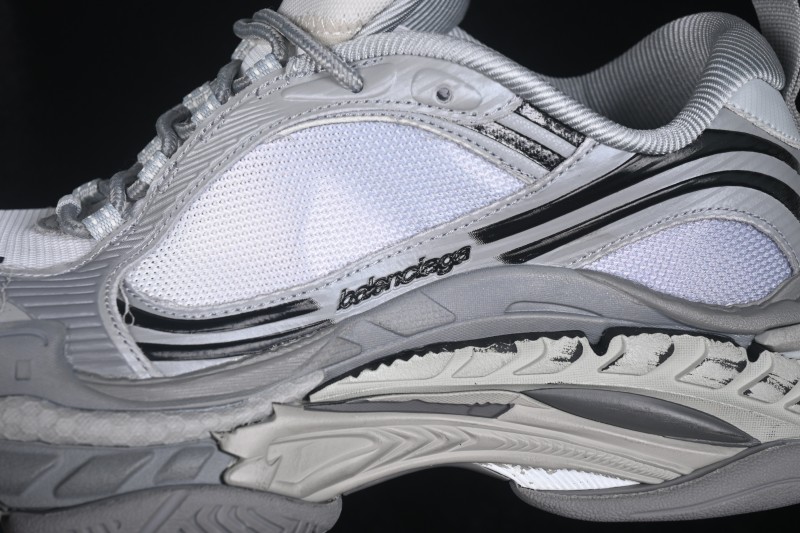 Balenciaga Triple S 2 Gradient Mesh Fashion Sneakers - WTR2G1800