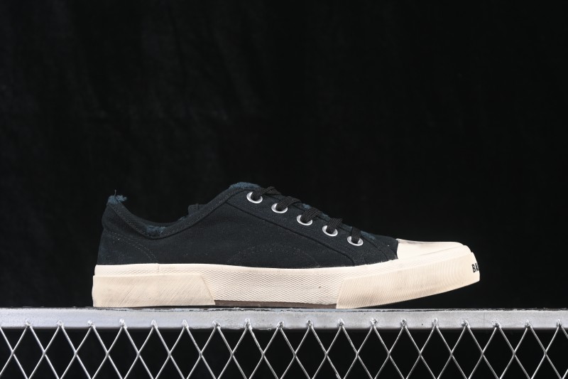 Balenciaga Paris Low Top Lace-Up Distressed Casual Sneakers - W3RC11090
