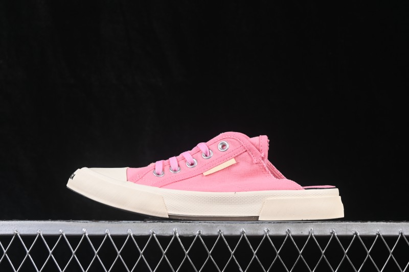 Balenciaga Paris Low Top Lace-Up Distressed Casual Sneakers - W3RC35590