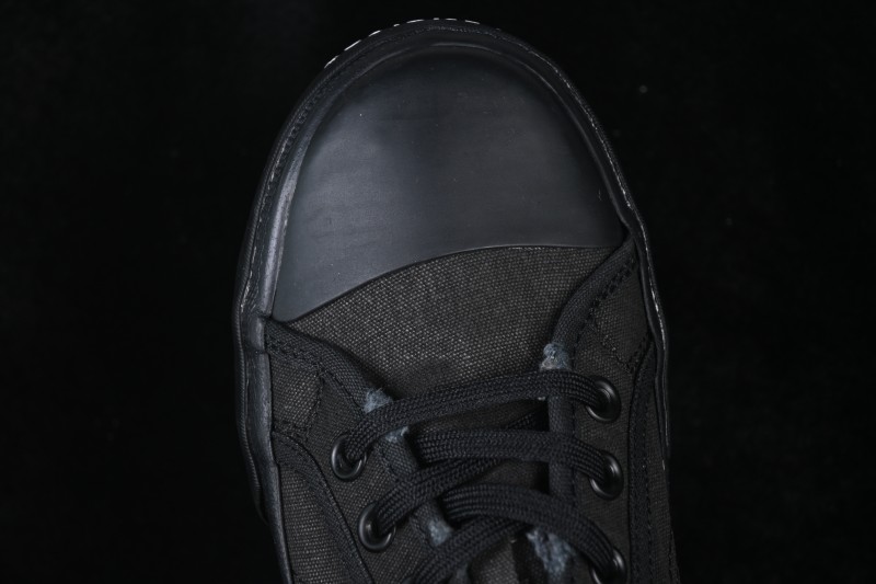 Balenciaga Paris Low Top Distressed Lace-Up Fashion Sneakers - W3RC11090