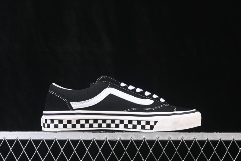 Vans LX Old Skool 36 Low Top Skate Shoes - VN000E8VBPT