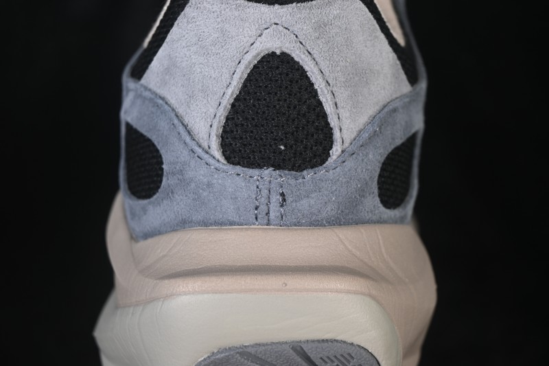 New Balance Retro Running Shoes UWRPDCST