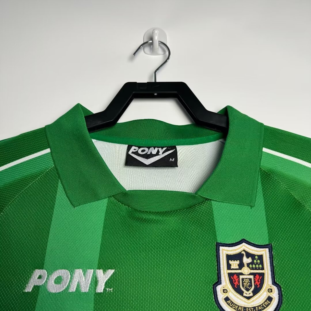 Retro 97/99 Tottenham Hotspur Green Goalkeeper Jersey