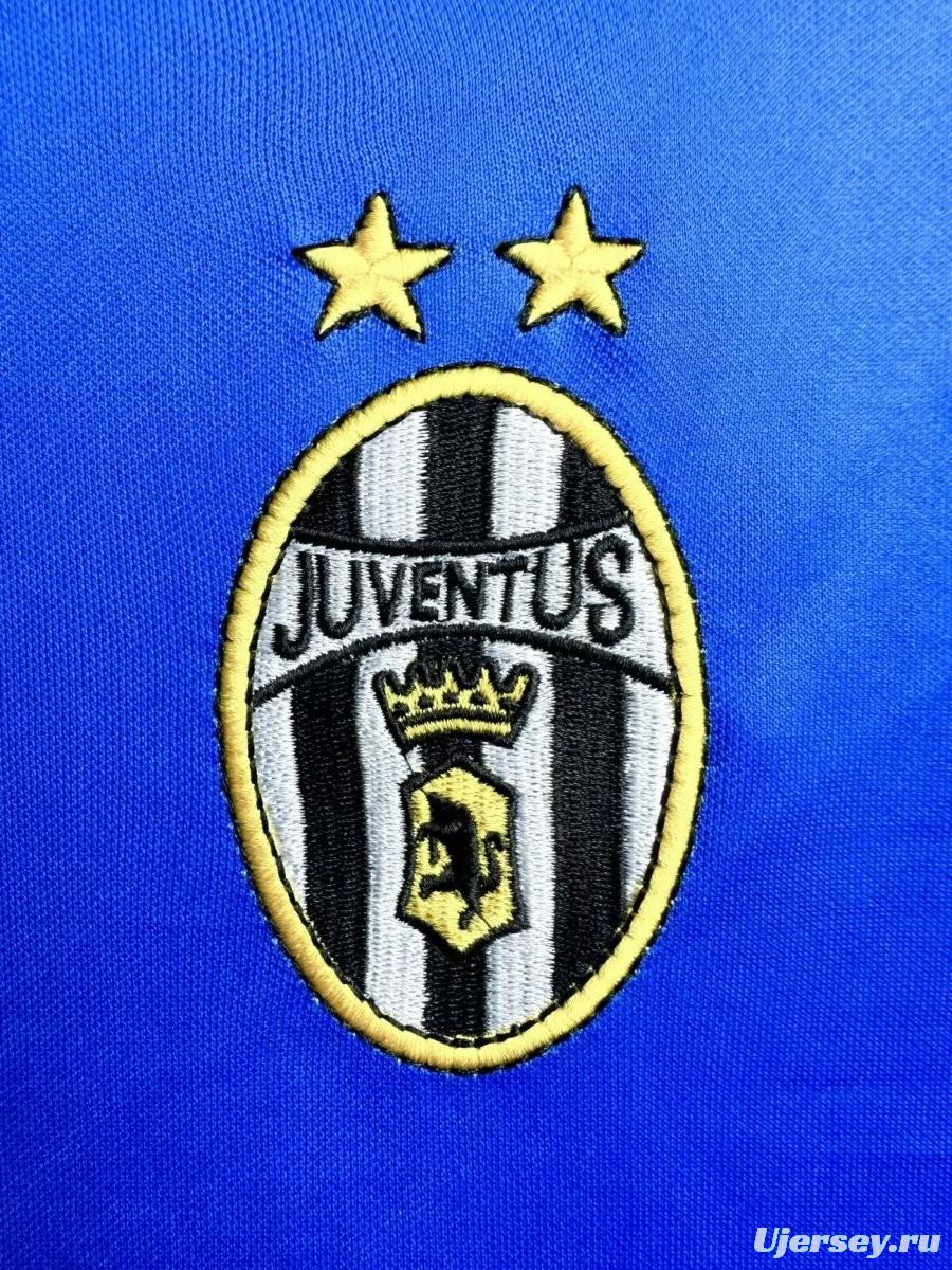 Retro 99/00 Juventus Away Blue Jersey