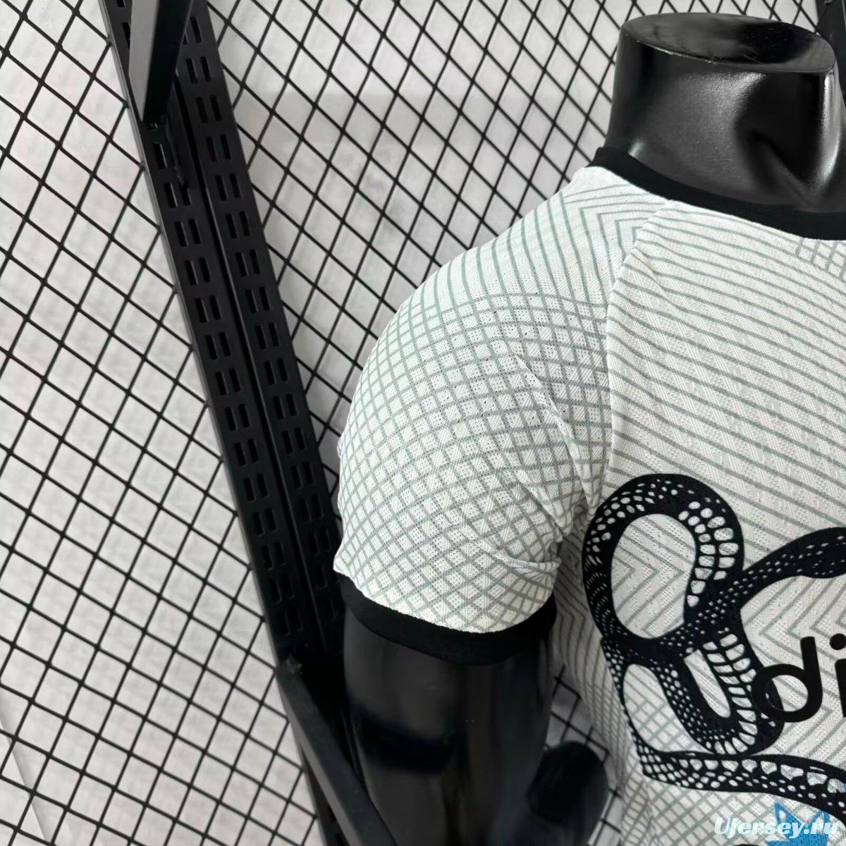 Player Version 25/26 Inter Milan White with Snake and Floral Pattern Jersey