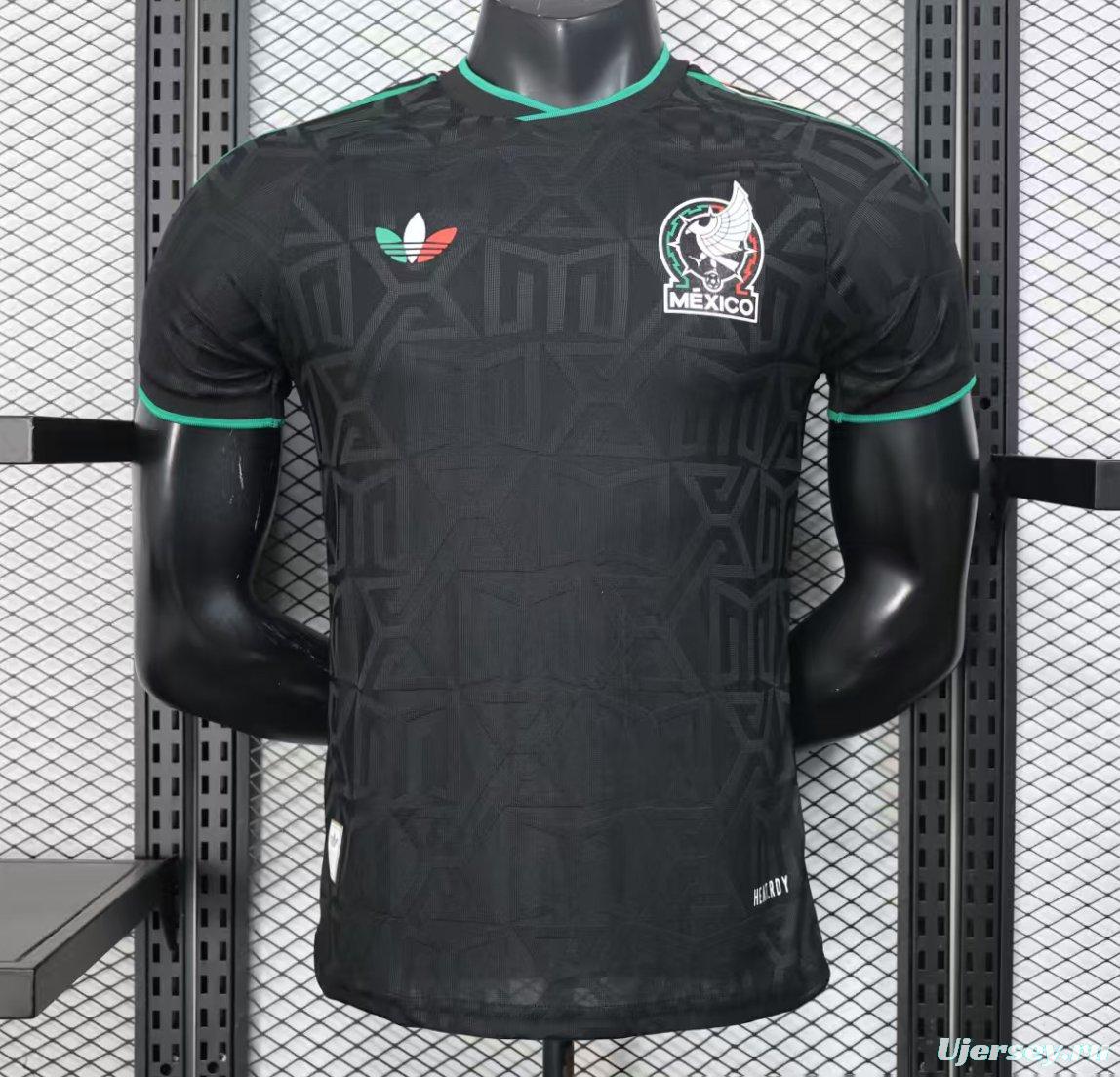 Player Version 2025 Mexico Black Pre-Match Jersey