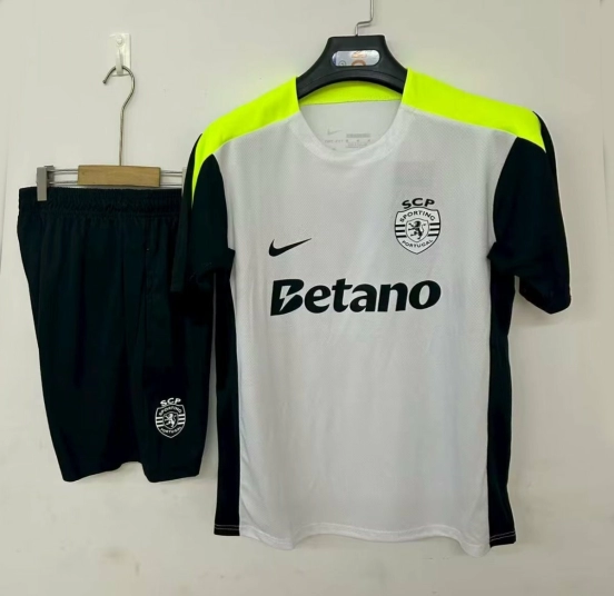 25/26 Sporting Lisbon Pre-match Training Jersey Off-white+Shorts