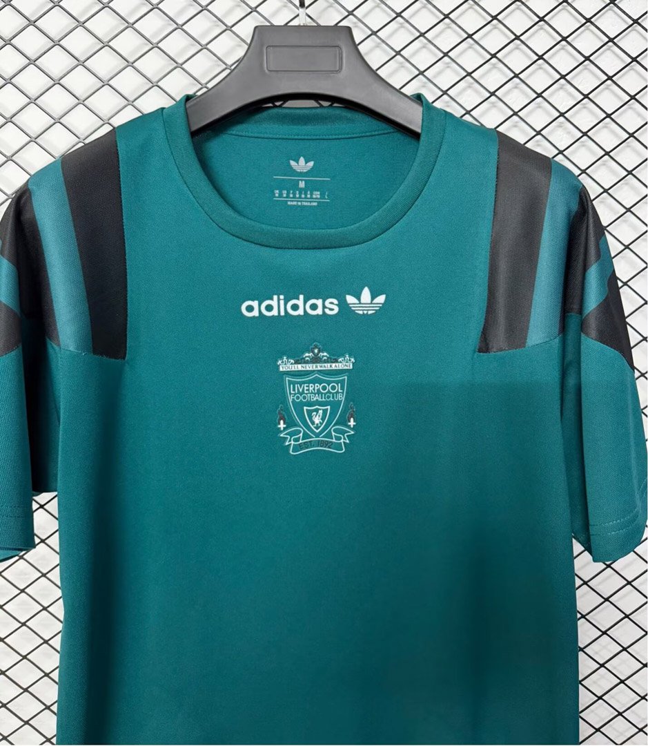 26/27 Liverpool  EQT  Green Jersey